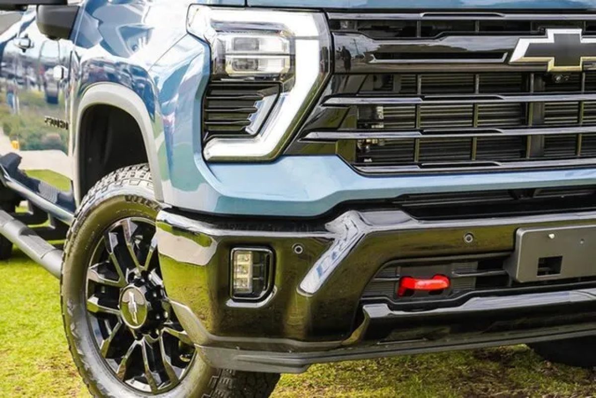 2025 Chevrolet Silverado HD T1 MY25 LTZ Premium Pickup Crew Cab W/Tech Pack Lakeshore Blue 10 Speed