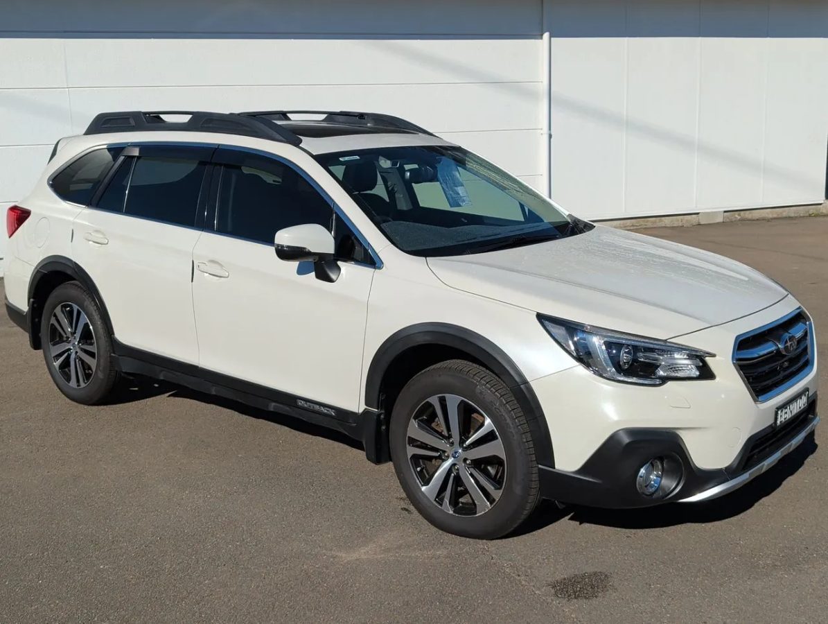 2019 Subaru Outback B6A MY19 2.5i CVT AWD Premium Wagon $19,990 Excluding Government Charges ~$90 Cost to fill at $1.50/L ~821km Average per tank Fuel Type Petrol Fuel Efficiency 7.3L / 100km Transmission Automatic Odometer 141,189 kms Used Vehicle $19,99