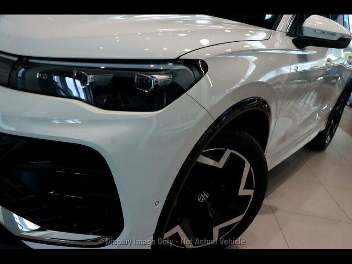 2026 Volkswagen Tiguan 150TSI R-Line DSG 4MOTION Wagon (Pure White) New Car