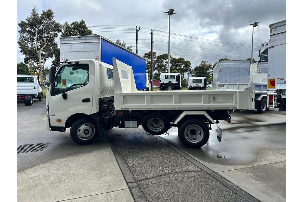 2026 Hino 300 Series 616 Tipper Pro Tipper (White)