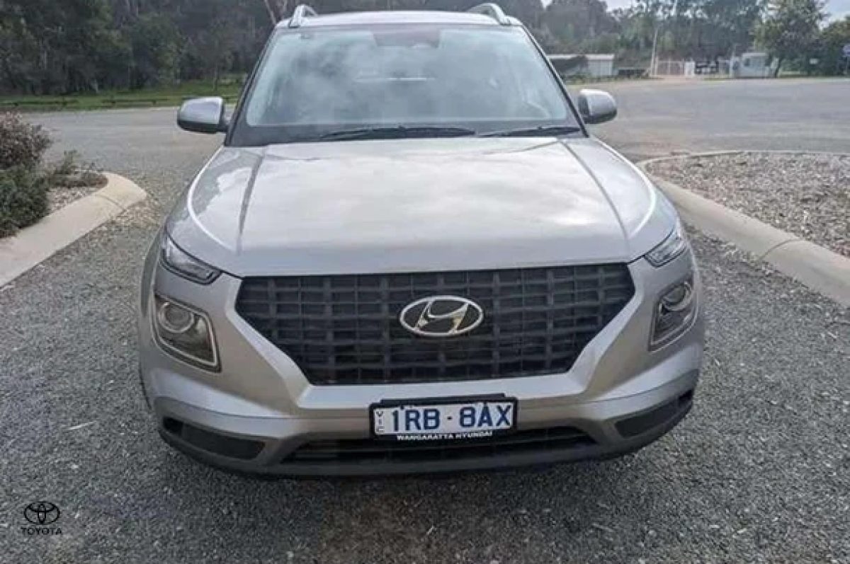 2025 Hyundai Venue Base
