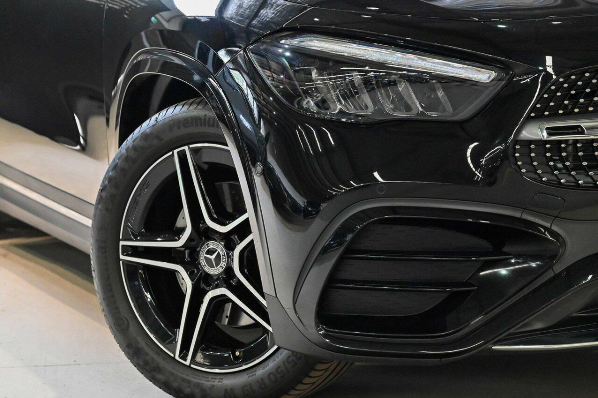 2025 Mercedes-Benz GLA-Class GLA200 Auto
