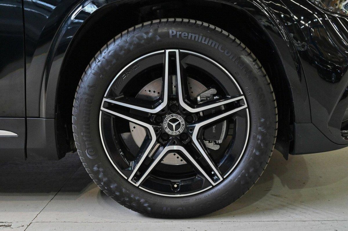 2025 Mercedes-Benz GLA-Class GLA200 Auto