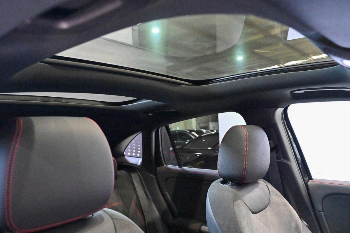 2025 Mercedes-Benz GLA-Class GLA200 Auto