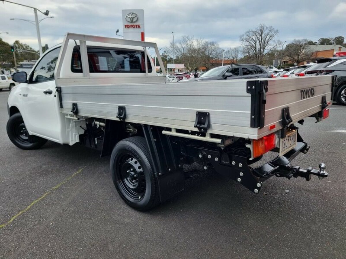 2020 Toyota Hilux Cab Chassis (Glacier White) Used Car