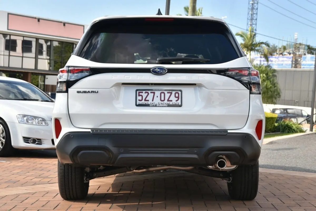 2025 Subaru Forester S6 MY26 Touring CVT AWD White 8 Speed Constant Variable Wagon