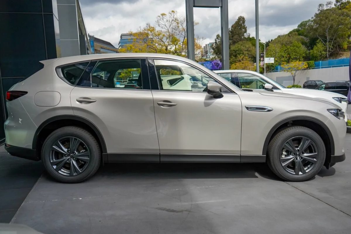 2025 Mazda CX-60 KH0HB P50e Skyactiv-Drive i-ACTIV AWD Pure Platinum Quartz 8 Speed