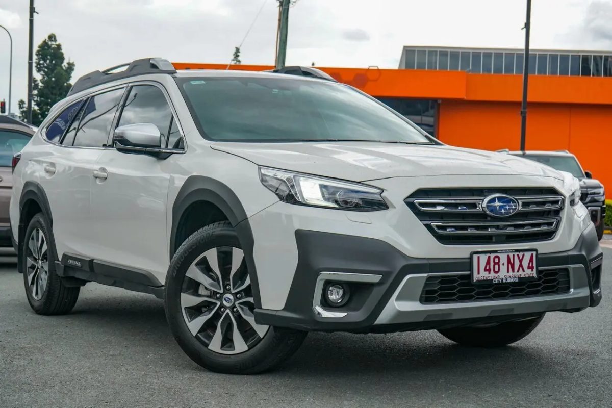 2024 Subaru Outback B7 MY25 AWD Touring CVT White 8 Speed Constant Variable Wagon