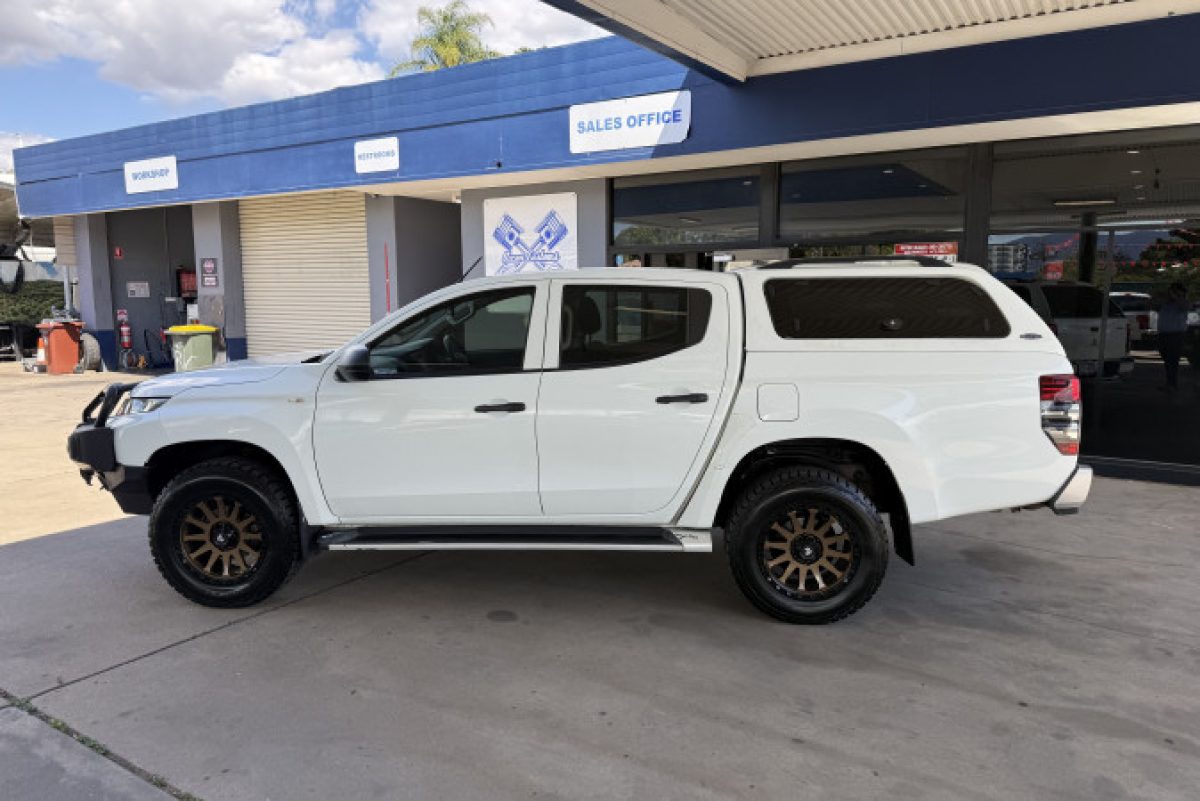 2019 MITSUBISHI TRITON GLX ADAS (4x4)