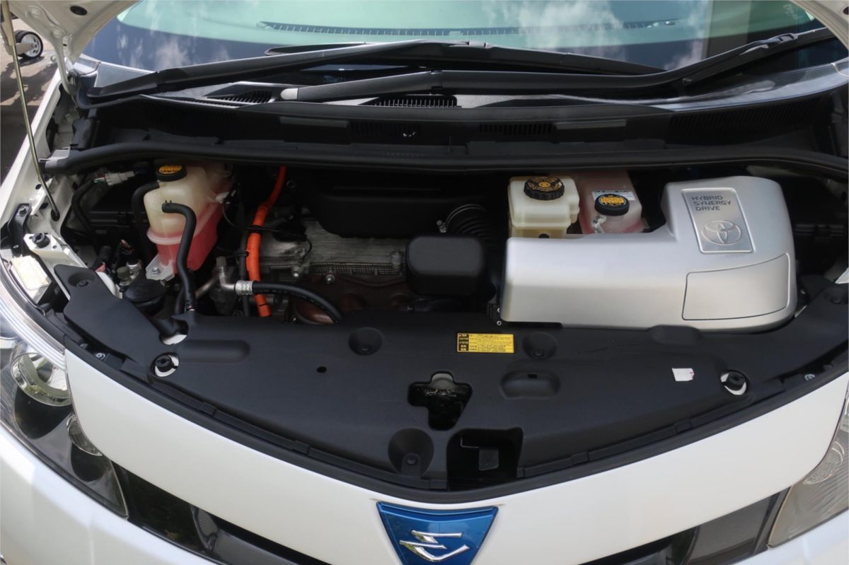 2014 TOYOTA ESTIMA AERAS HYBRID 7 SEATS 3