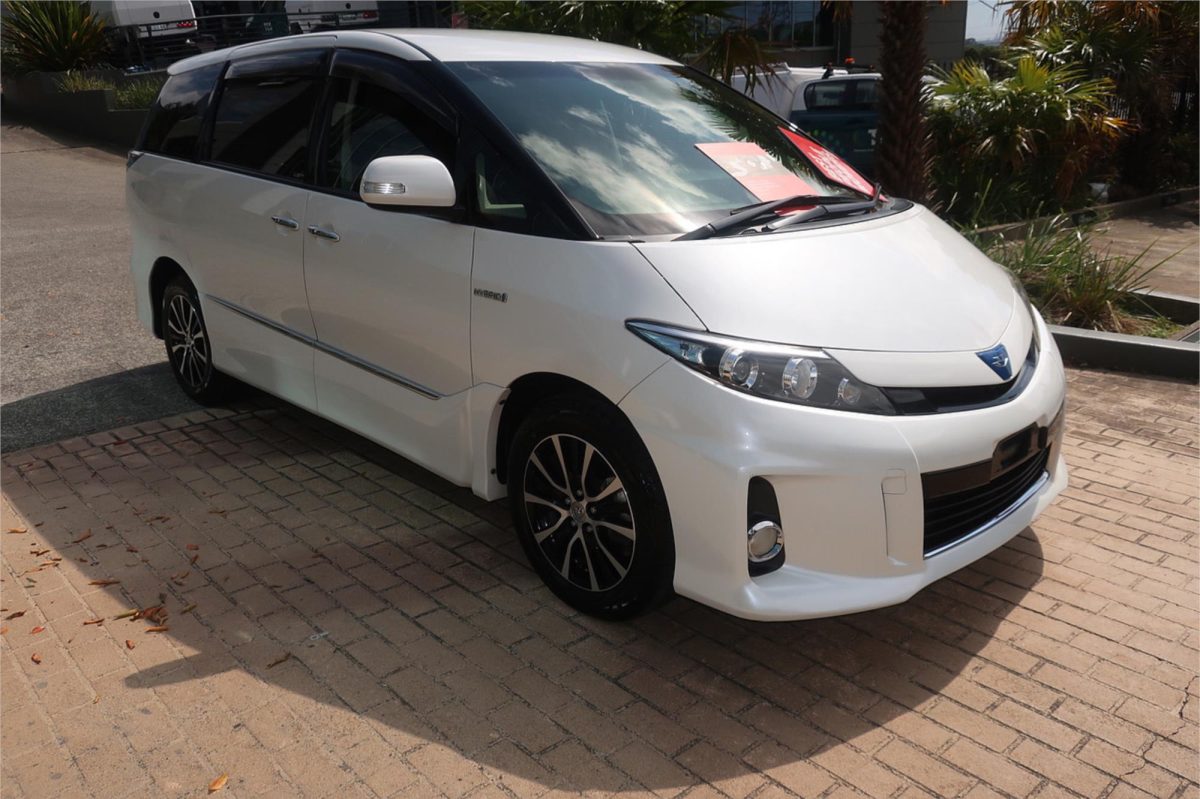 2014 TOYOTA ESTIMA AERAS HYBRID 7 SEATS 3