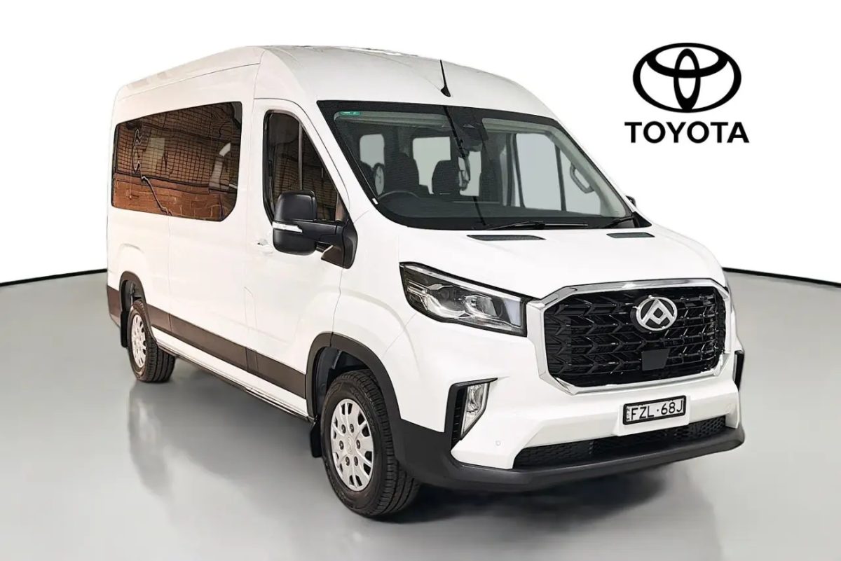2026 LDV Deliver 9LWB Mid Roof Bus Rear Wheel Drive Automatic $52,990 # 2,814km 2026 2.0L Located at: Sales & ServiceR03779EnquireSee Details