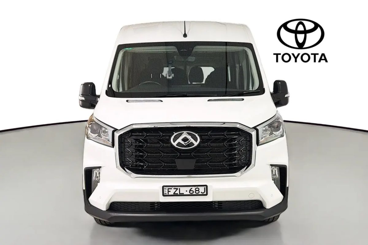 2026 LDV Deliver 9LWB Mid Roof Bus Rear Wheel Drive Automatic $52,990 # 2,814km 2026 2.0L Located at: Sales & ServiceR03779EnquireSee Details
