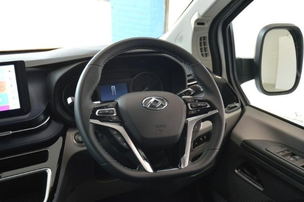 2024 LDV Deliver 7