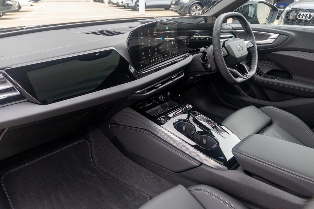 Audi A5 Avant e-hybrid quattro 270 kW S tronic