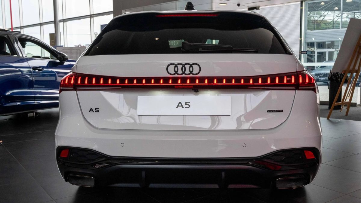 Audi A5 Avant e-hybrid quattro 270 kW S tronic