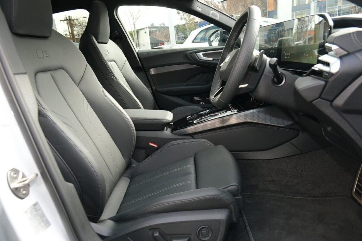 Audi A5 Sedan e-hybrid quattro 270 kW S tronic