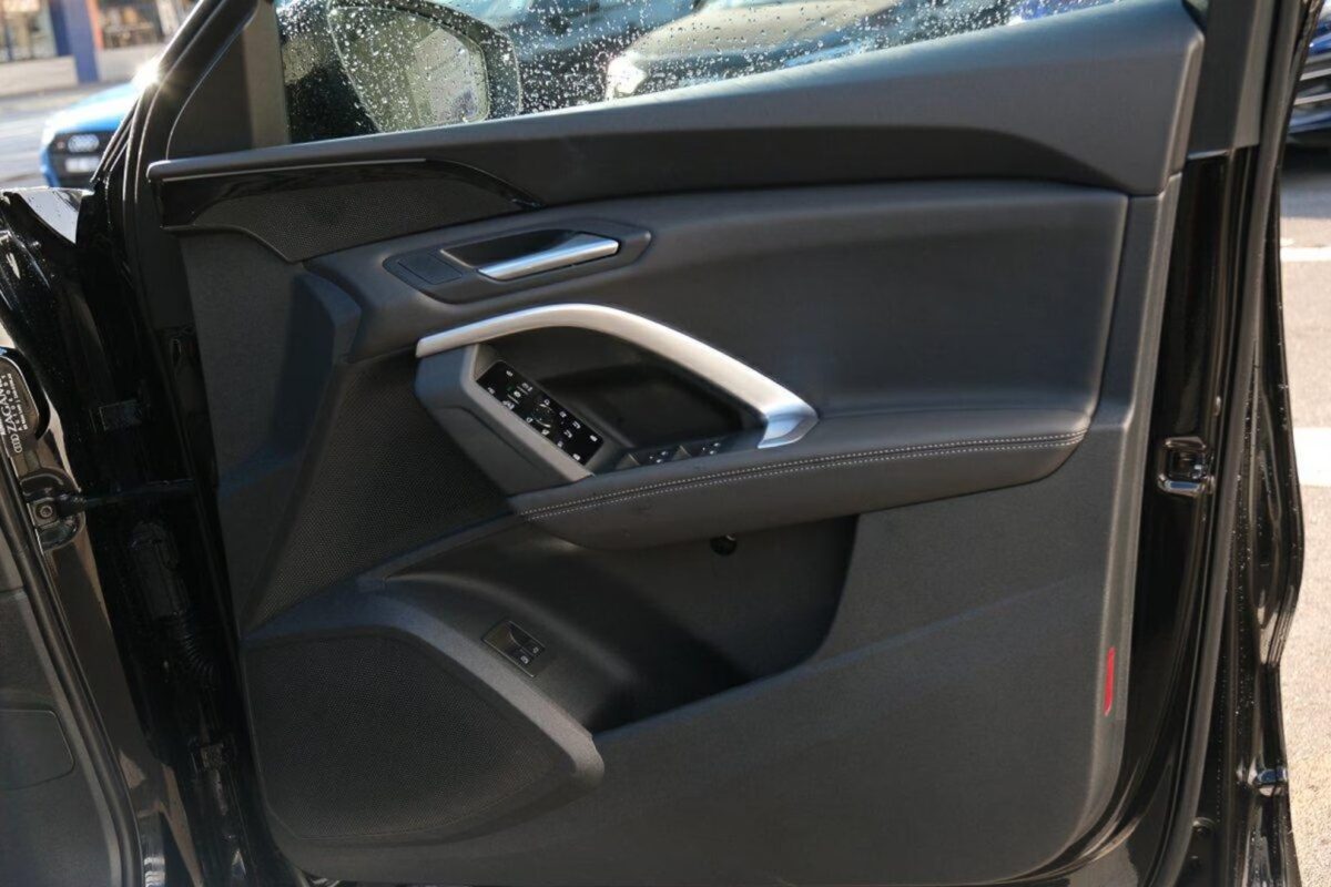 Audi Q5 SUV e-hybrid quattro S tronic