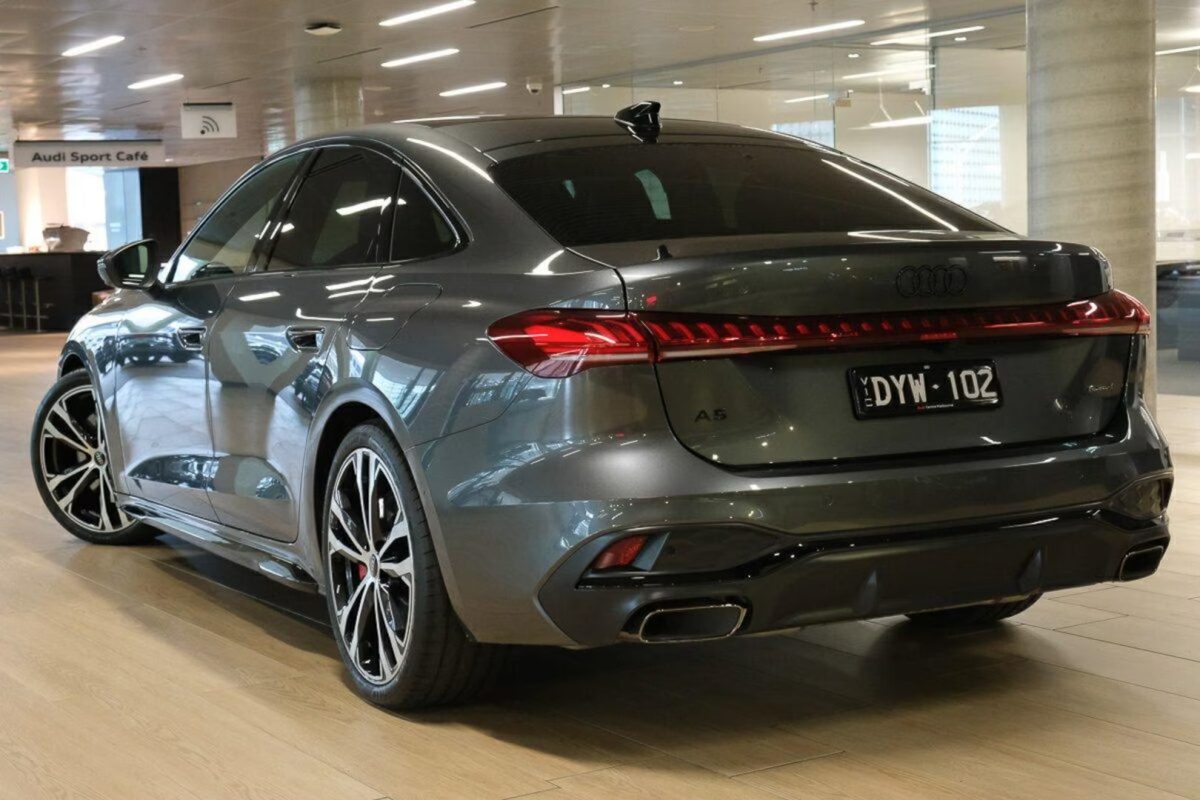 Audi A5 Sedan e-hybrid quattro 270 kW S tronic
