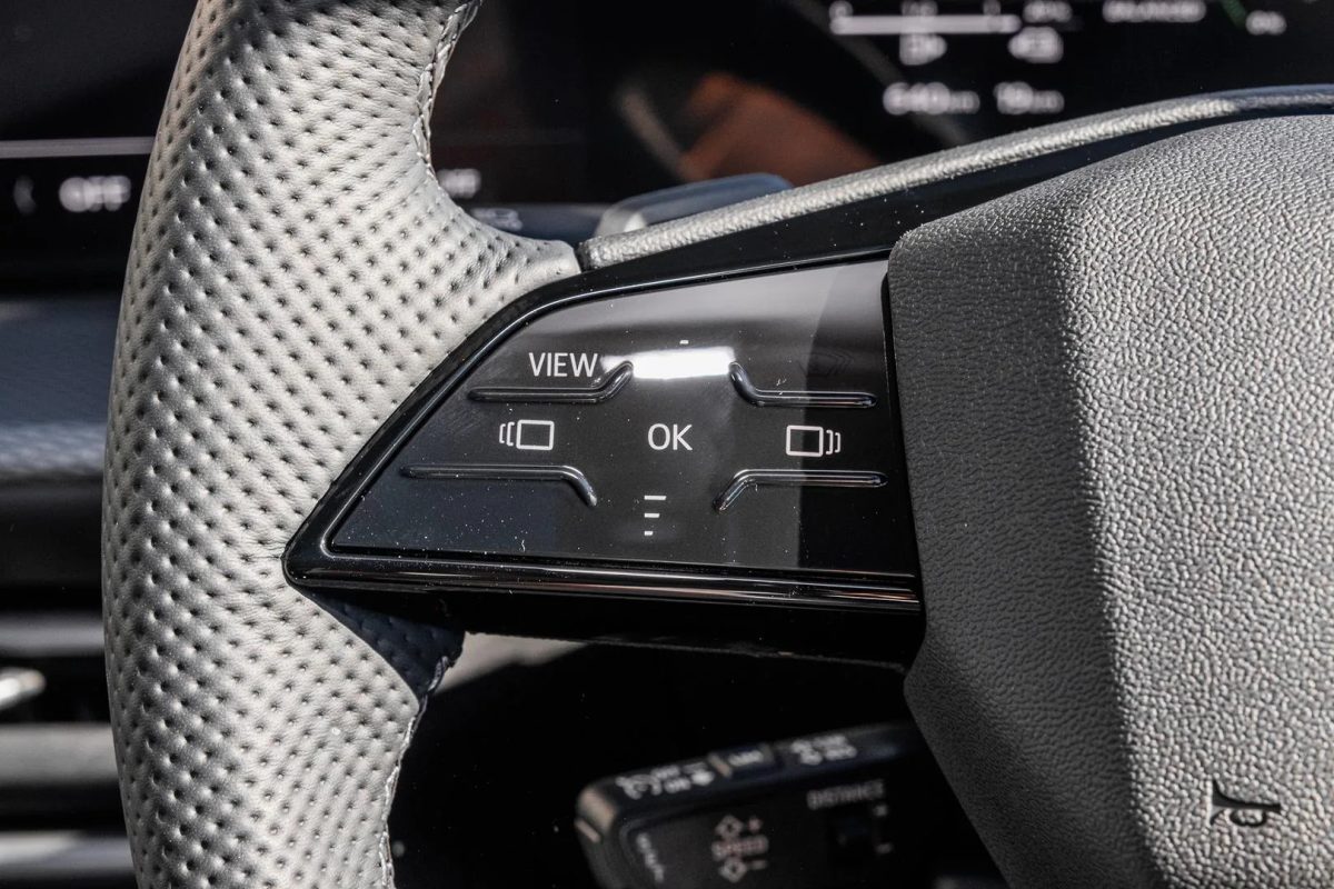 Audi Q5 SUV e-hybrid quattro S tronic