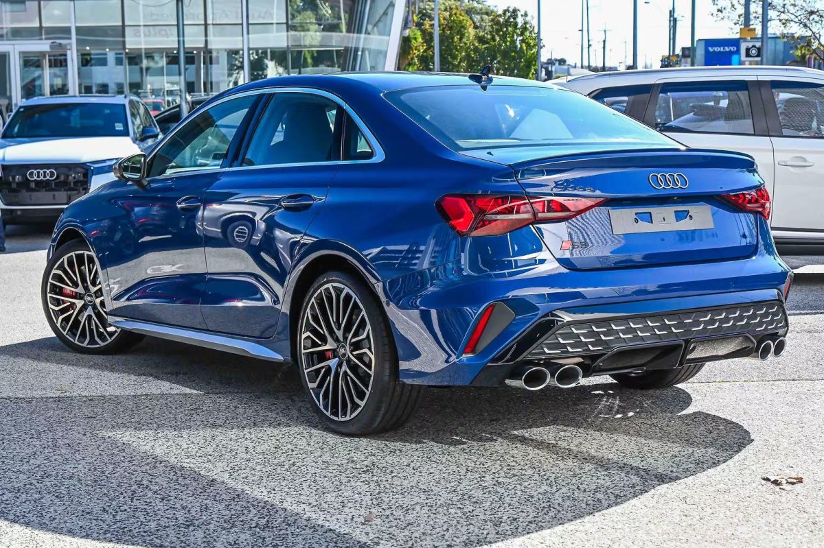 Audi S3 Sedan TFSI quattro S tronic
