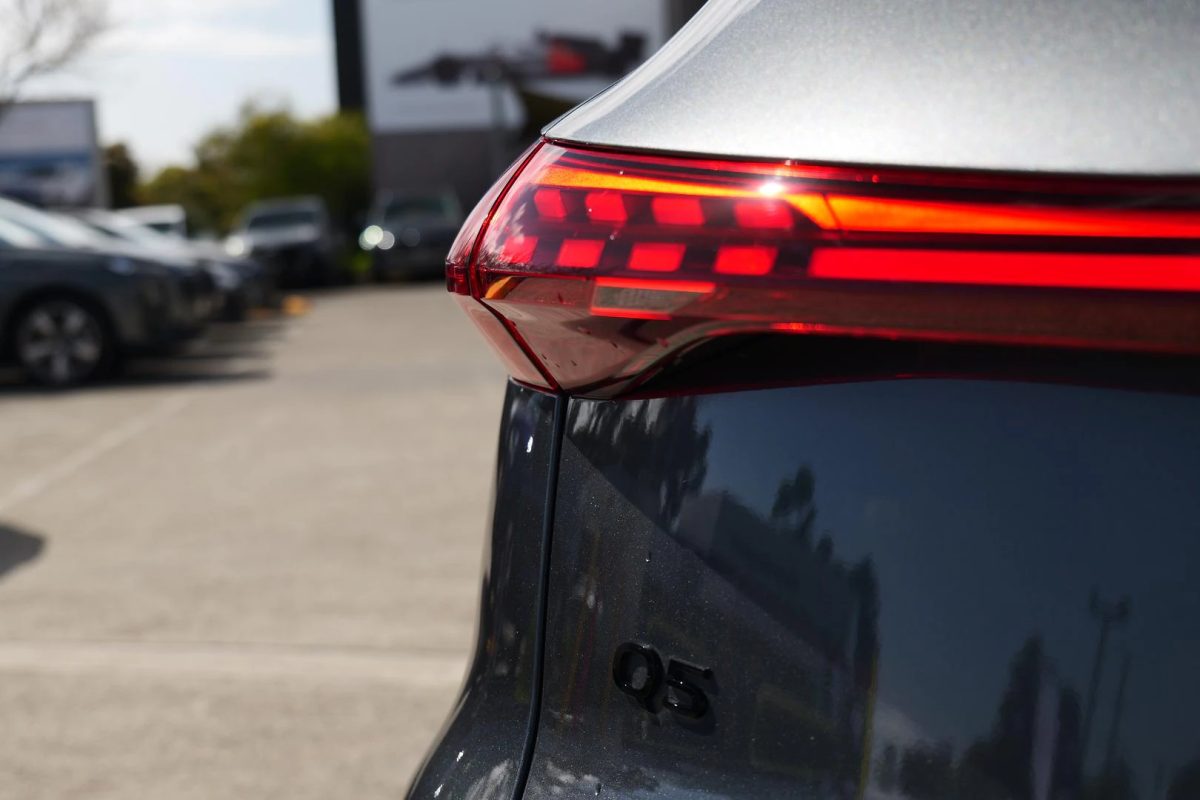 Audi Q5 SUV e-hybrid quattro S tronic