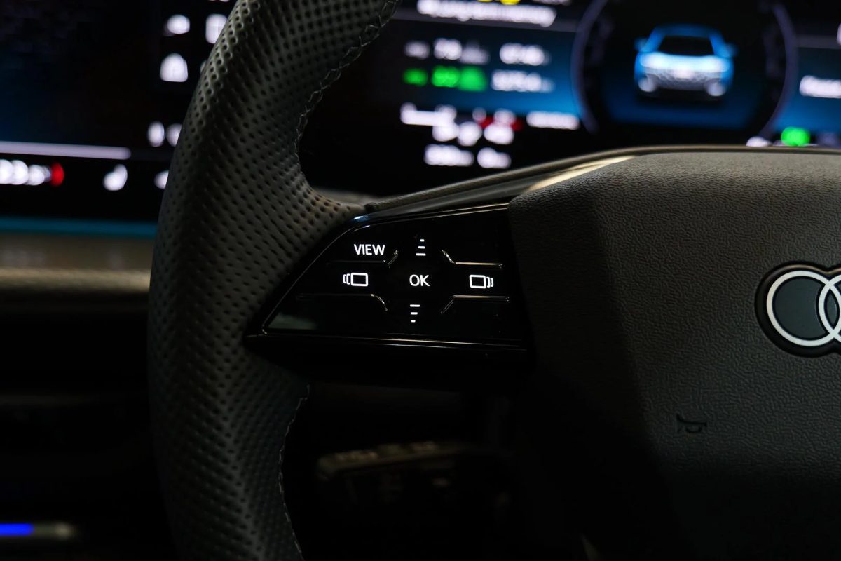 Audi Q5 SUV e-hybrid quattro S tronic