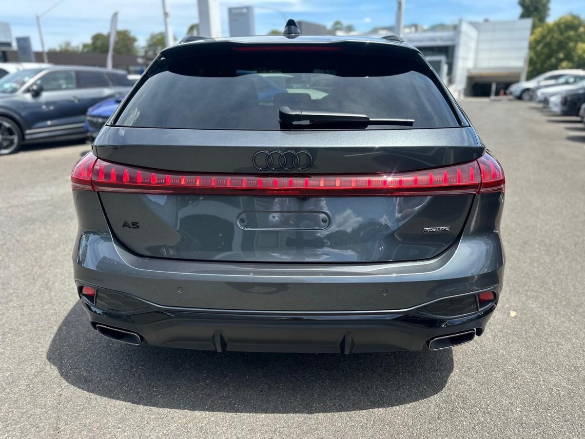 Audi A5 Avant e-hybrid quattro 270 kW S tronic