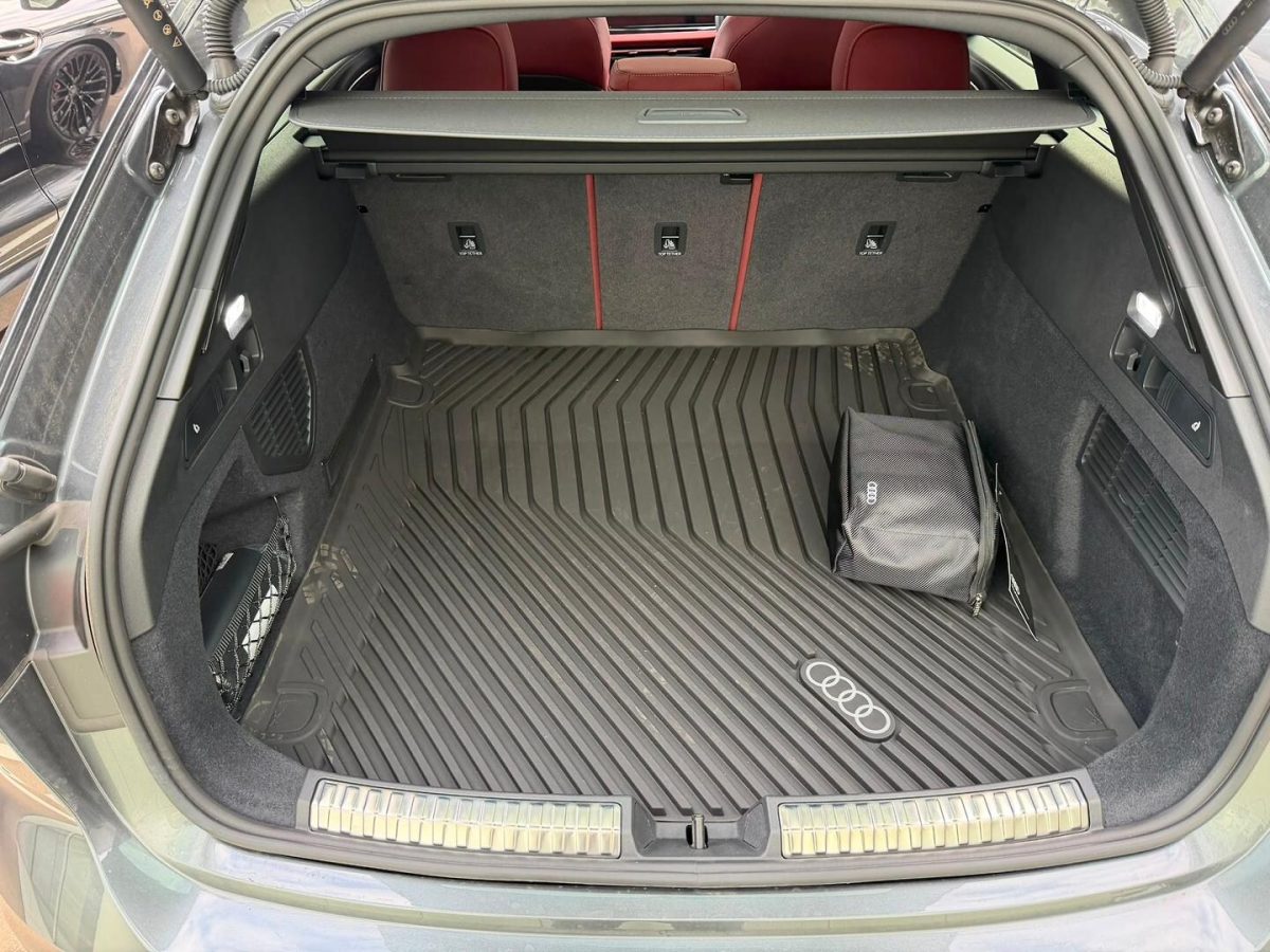 Audi S5 Avant TFSI quattro 270 kW S tronic