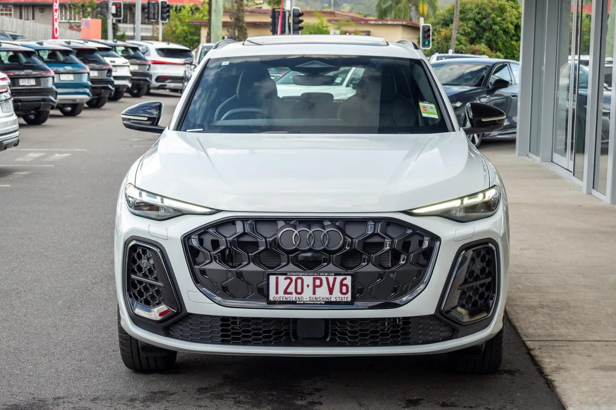 Audi Q5 SUV TFSI quattro 200 kW sport
