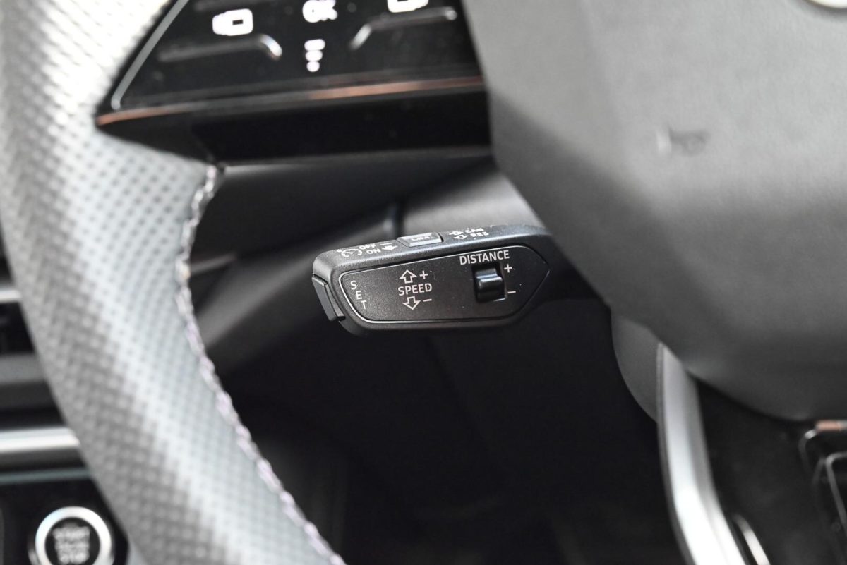 Audi Q5 SUV e-hybrid quattro S tronic