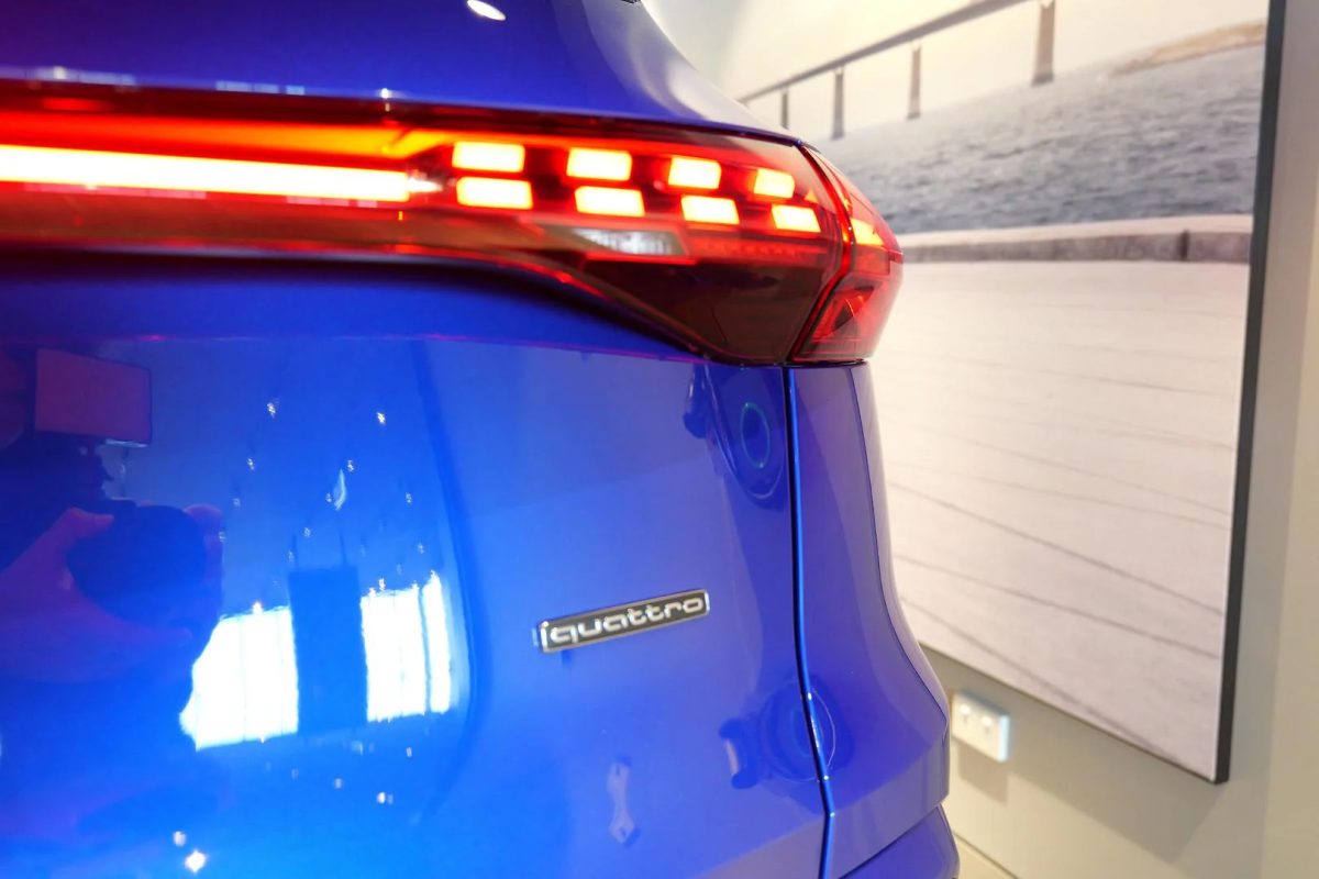 Audi Q5 SUV e-hybrid quattro S tronic