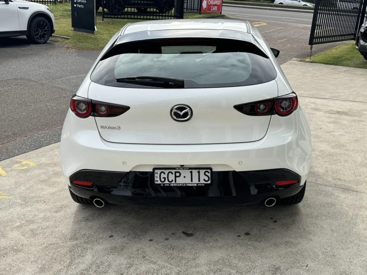 2026 Mazda 3 BP2H7A G20 SKYACTIV-Drive Evolve Snowflake White Pearl 6 Speed Sports Automatic