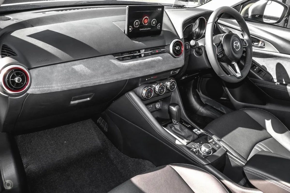 2026 Mazda CX-3 DK2W7A G20 SKYACTIV-Drive FWD Akari Snowflake White Pearl 6 Speed Sports Automatic