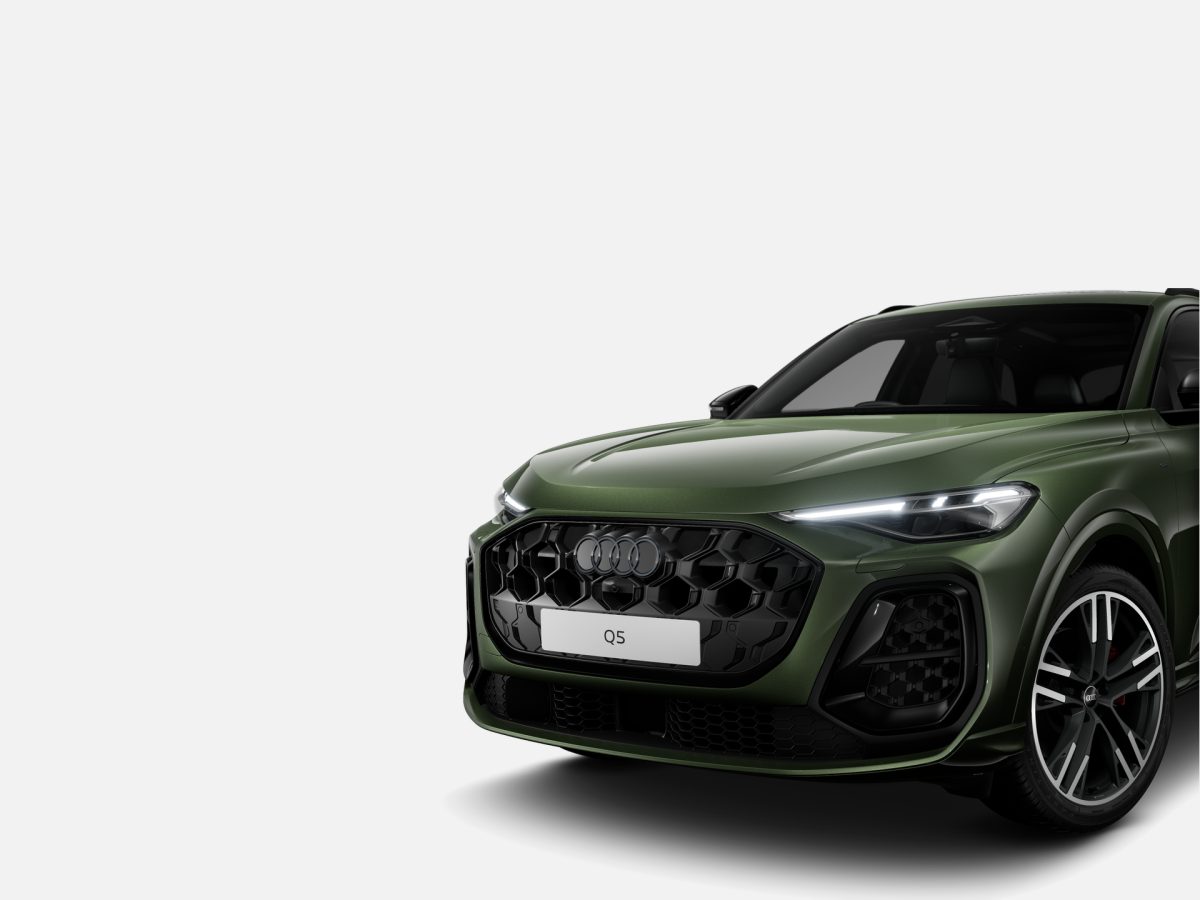 Audi Q5 SUV e-hybrid quattro S tronic