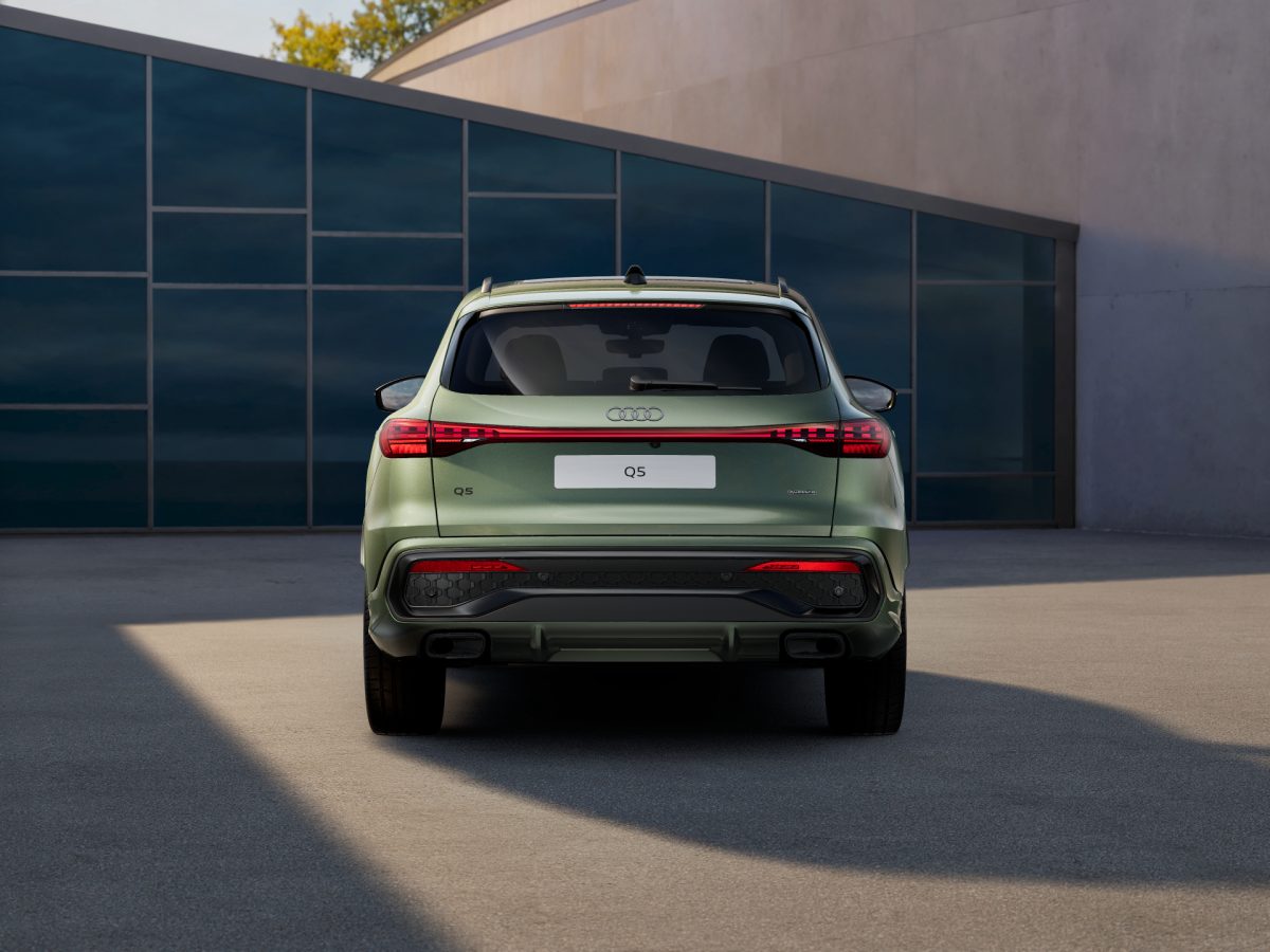 Audi Q5 SUV e-hybrid quattro S tronic