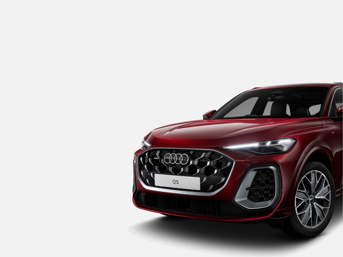 Audi Q5 SUV sport TDI quattro S tronic