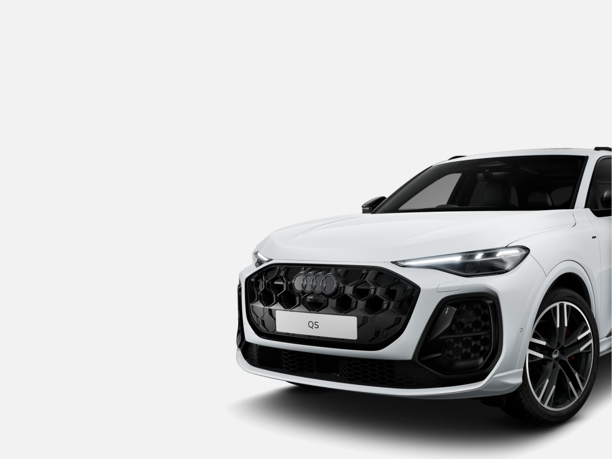 Audi Q5 SUV e-hybrid quattro S tronic