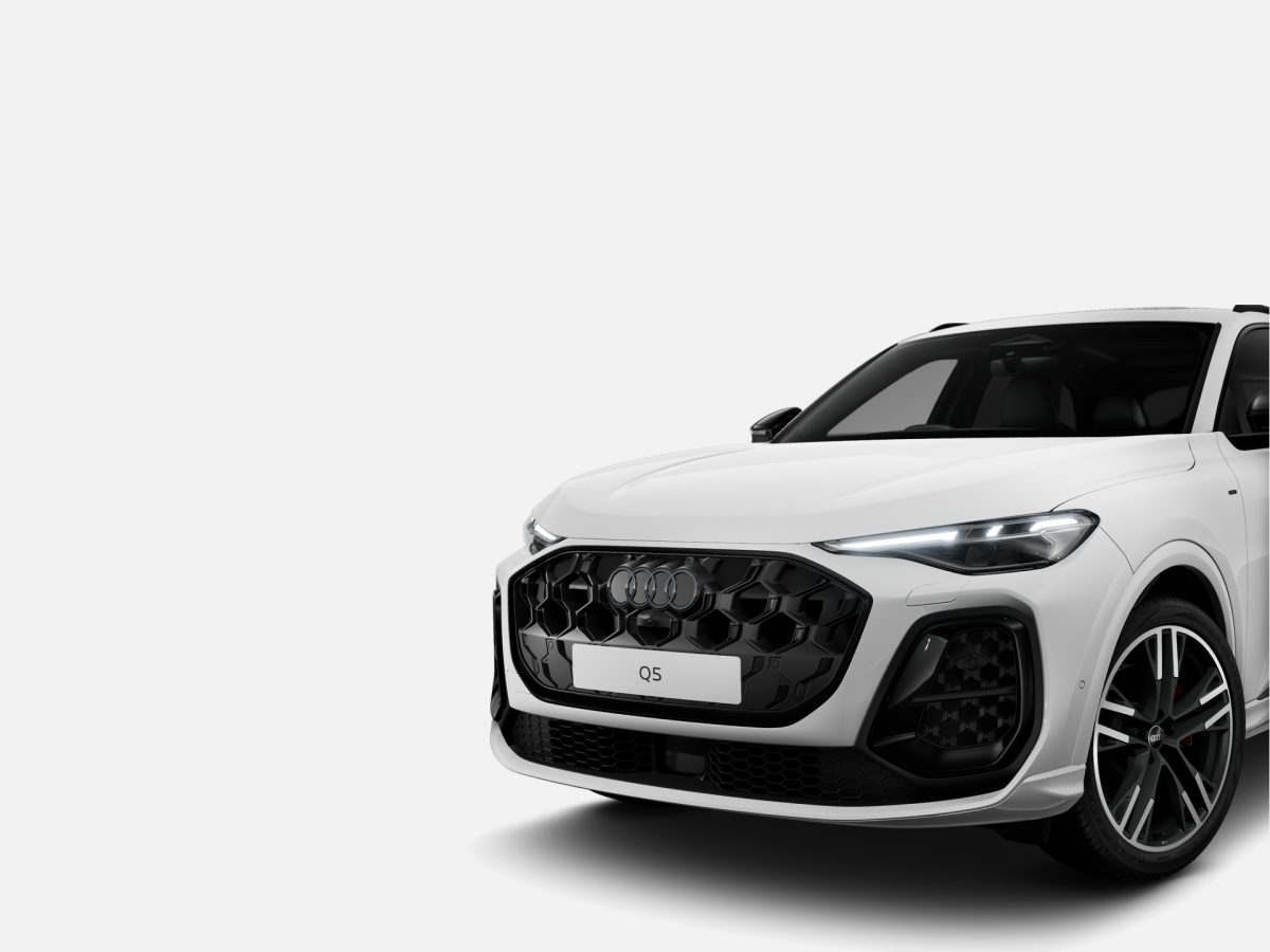 Audi Q5 SUV e-hybrid quattro S tronic