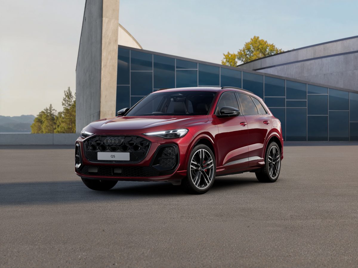 Audi Q5 SUV e-hybrid quattro S tronic