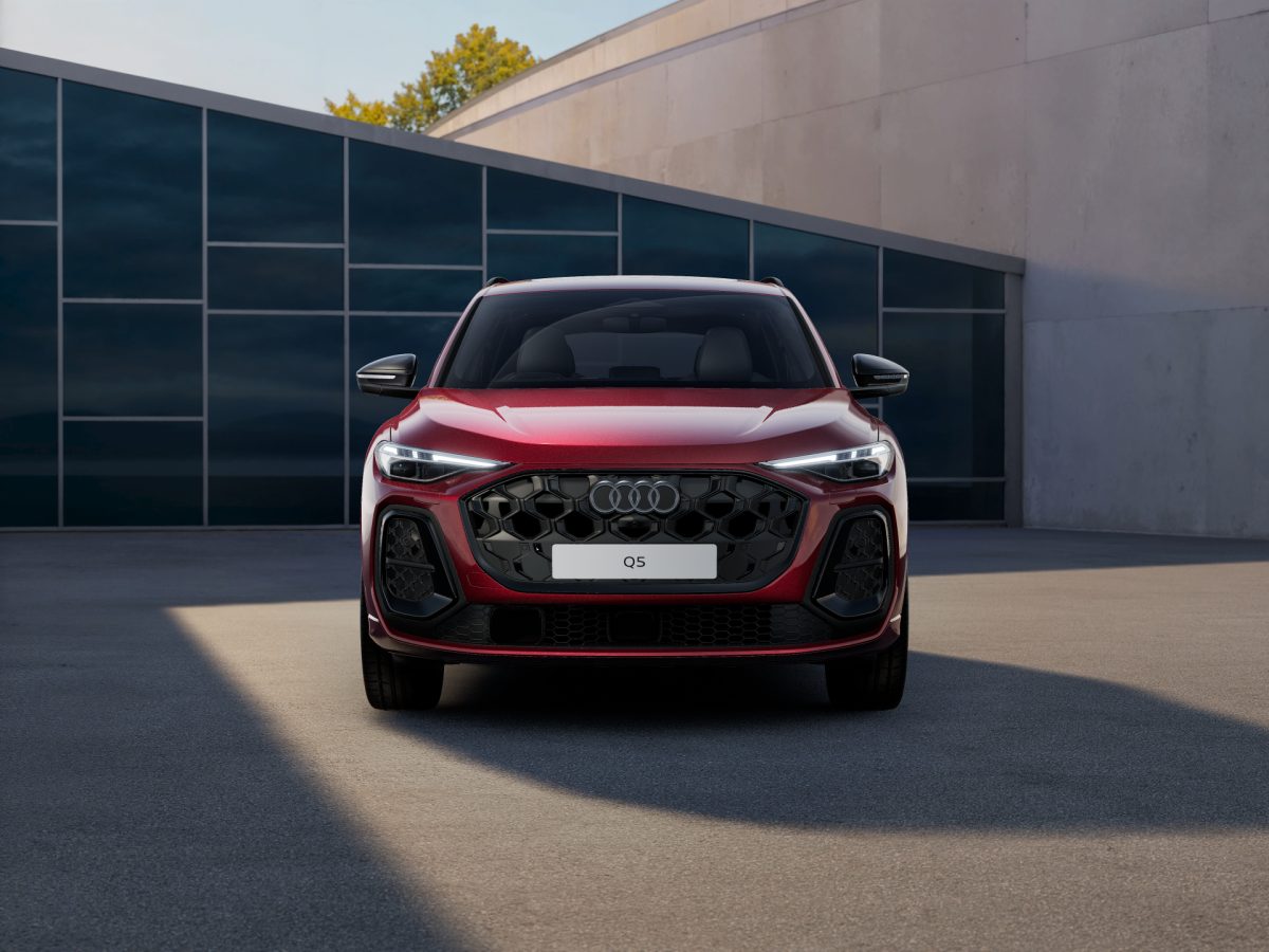 Audi Q5 SUV e-hybrid quattro S tronic