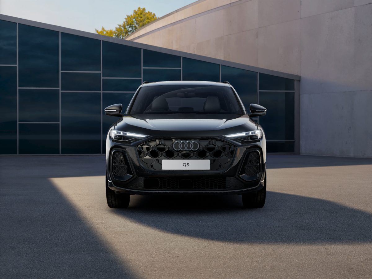 Audi Q5 SUV e-hybrid quattro S tronic