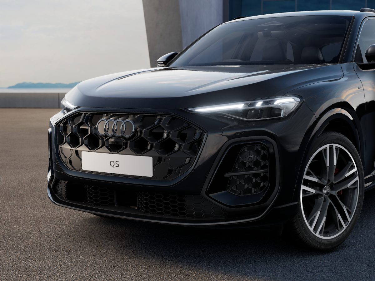 Audi Q5 SUV e-hybrid quattro S tronic
