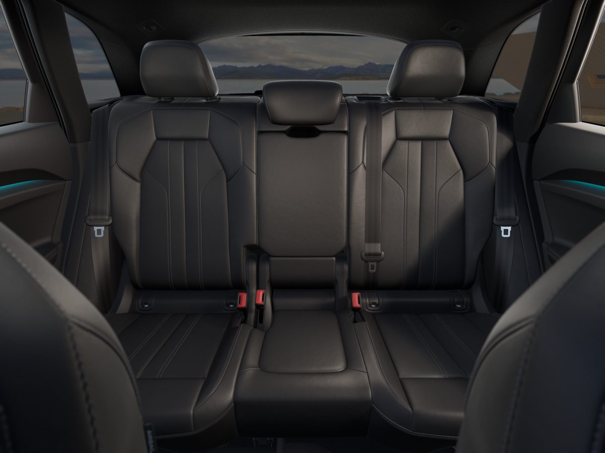 Audi Q5 SUV e-hybrid quattro S tronic