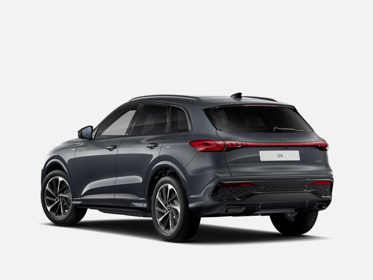 Audi Q5 SUV sport TFSI quattro S tronic