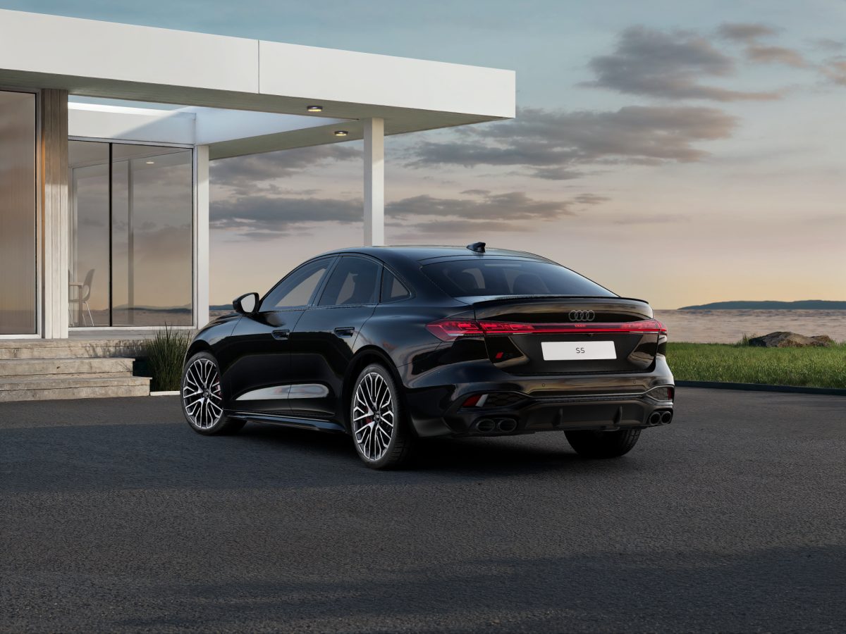 Audi S5 Sedan TFSI quattro S tronic