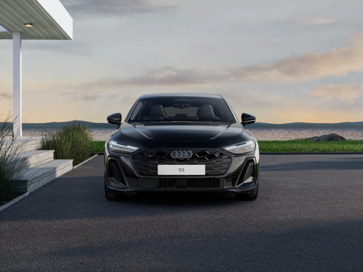 Audi S5 Sedan TFSI quattro S tronic