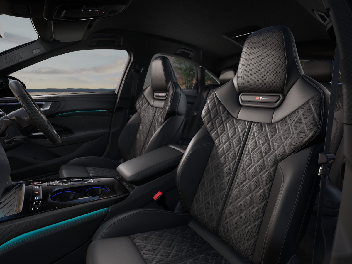 Audi S5 Sedan TFSI quattro S tronic