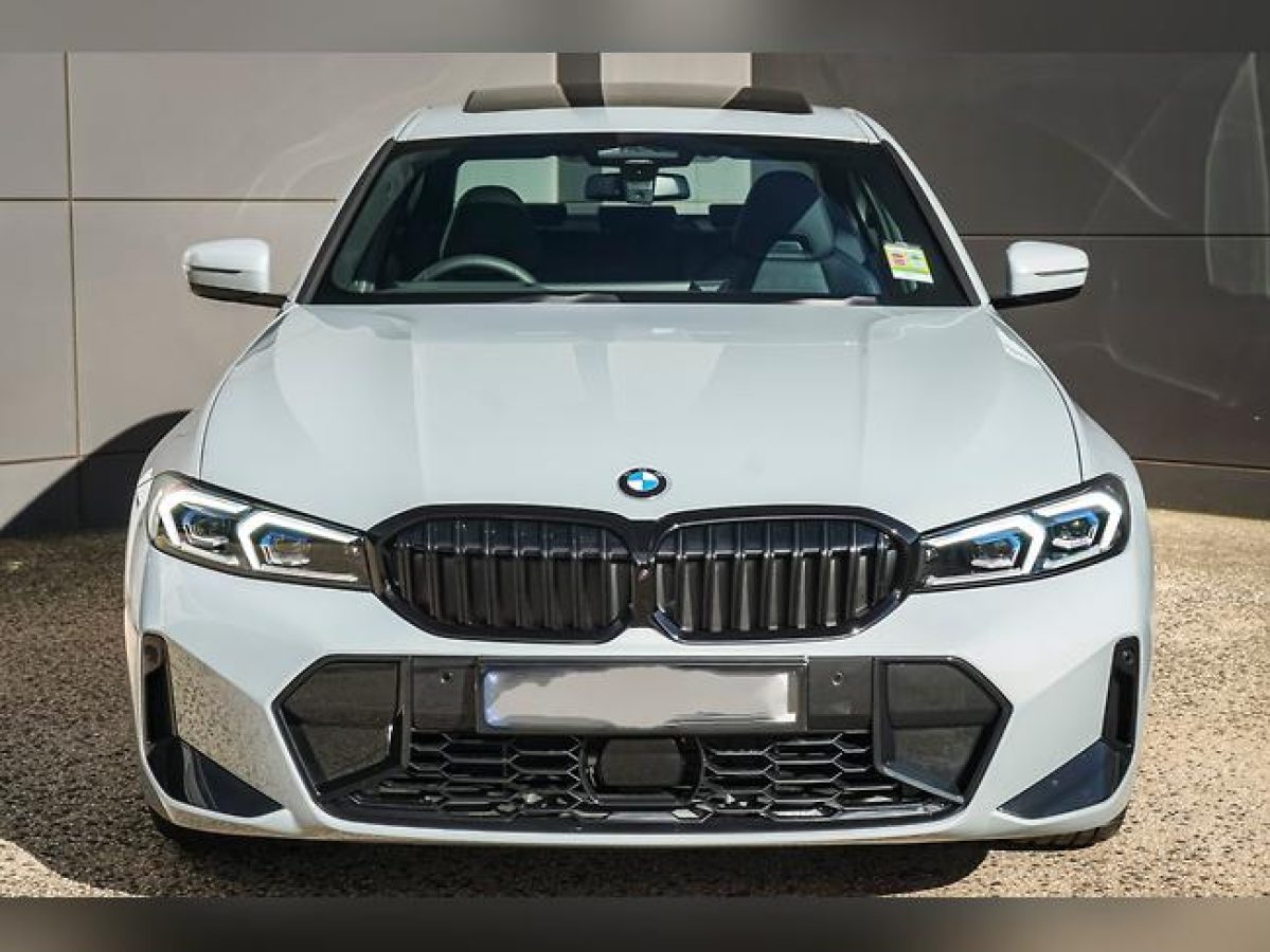 2026 BMW 330i M Sport Sports Automatic