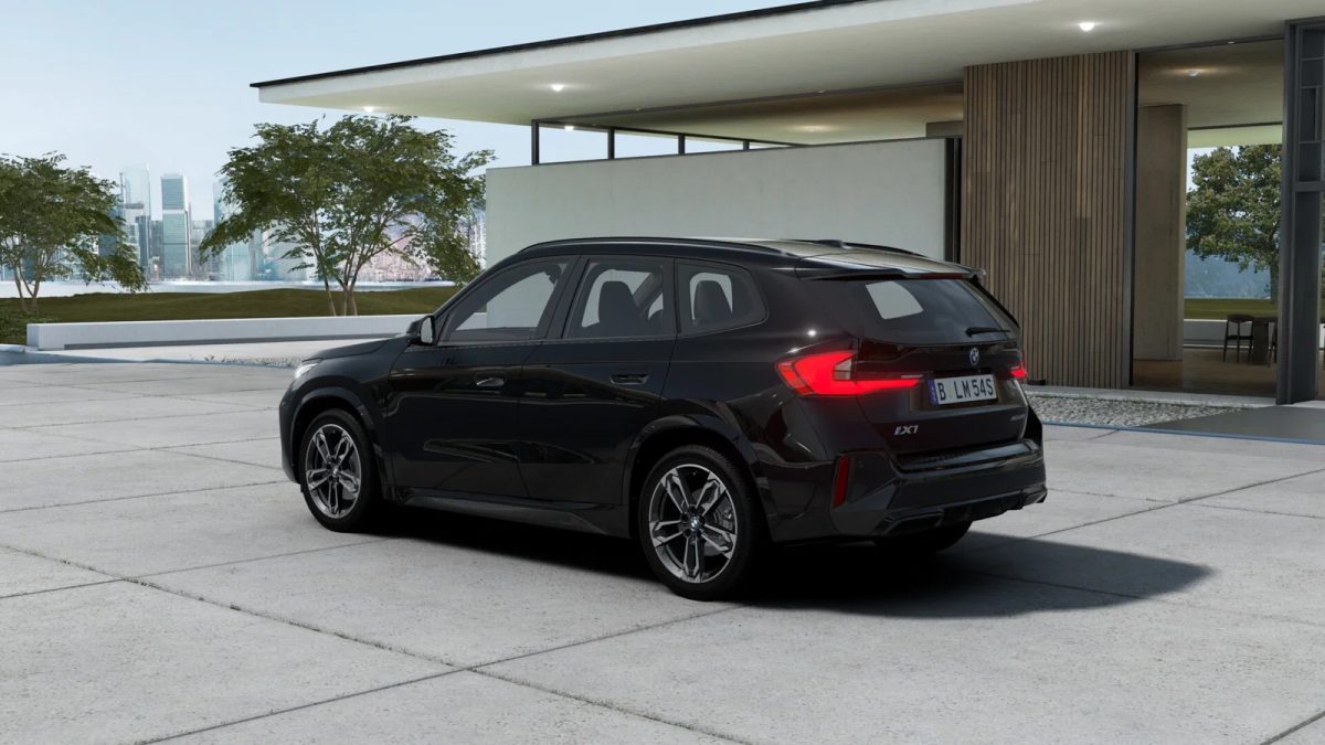 2026 BMW iX1 xDrive30 Automatic